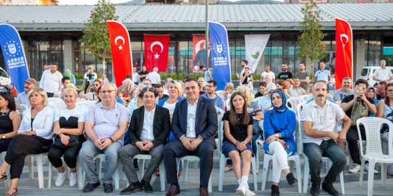 gastronomi-festivalinin-heyecani-bursayi-sariyor-MVTRHeu3.jpg