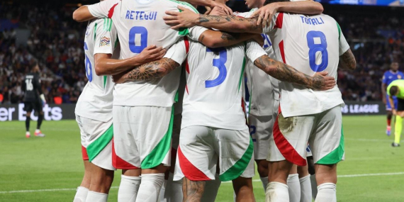 fransa-14-saniyede-atti-italya-3-golle-kazandi-1OWBRZ4V.jpg