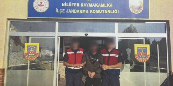 bursada-cesitli-suclardan-aranan-2-sahis-yakalandi-Czz1qgkL.jpg