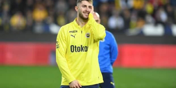 kerem-ve-orkundan-sonra-benficaya-bir-turk-daha-tYn4Ldqn.jpg