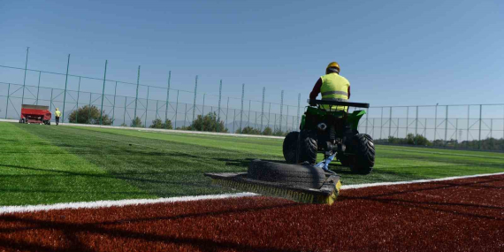osmangazi-belediyesinden-gundogduya-futbol-sahasi-k9TPTY9e.jpg