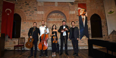 osmangazi-belediyesinden-oda-muzigi-konseri-YFfxSf1n.jpg