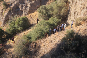 ucurumdan-dusen-genc-kiz-hayatini-kaybetti-ptMSuxIR.jpeg