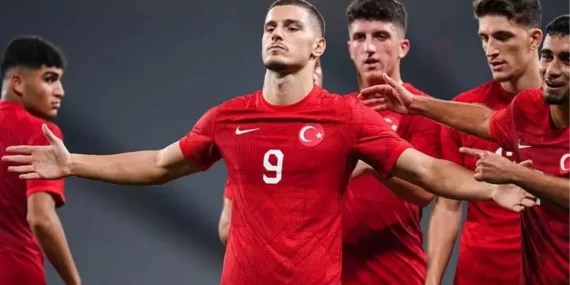 umit-milli-takim-letonyayi-sahasinda-3-0-yendi-szN8RHs2.jpg