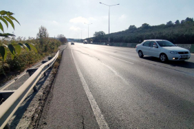 mudanya-yolunda-tehlike-canlari-caliyor-5xZsJADF.jpg