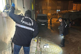 usakta-vahset-babasini-sopayla-doverek-oldurdu-7I7n2ciV.jpeg