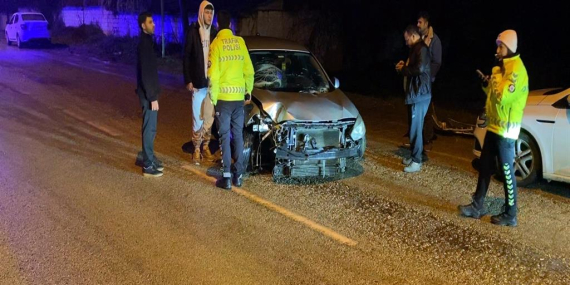 bursada-direksiyon-hakimiyetini-kaybeden-sofor-refuje-carpti-2-yarali-EHLimbLz.jpeg