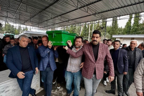 kalp-krizi-sonucu-hayatini-kaybeden-fenomen-1-milyon-mehmet-topraga-verildi-Gh5NGT9q.jpg