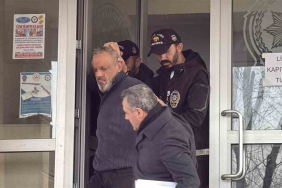 sevgilisini-bogazindan-defalarca-bicaklayan-eski-polis-adliyede-H3IRL6mC.jpg