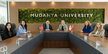 bursada-universite-sanayi-is-birligi-girisimcilikle-gucleniyor-DhW3uvDw.jpg