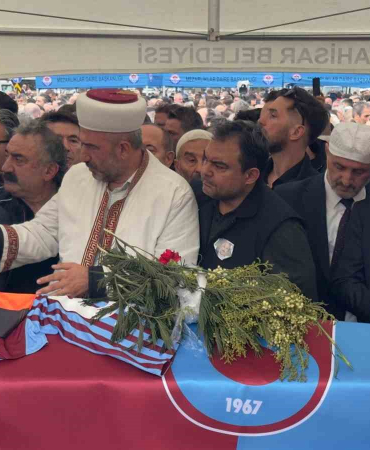 volkan-konak-son-yolculuguna-ugurlandi-quqJYdln.jpg