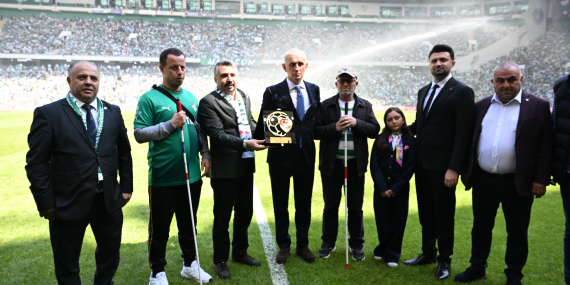 Bursa kupayı Yıldırım ‘Fair Play’i aldı