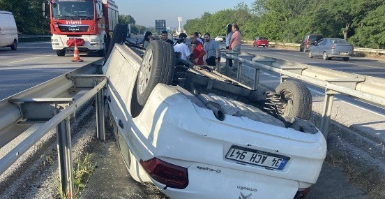balikesir-bursa-kara-yolunda-trafik-kazasi-2-yarali-FSyjYBfS.jpg