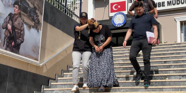 istanbulda-carsafli-soygunculardan-3-milyon-liralik-vurgun-SySZDb98.jpg