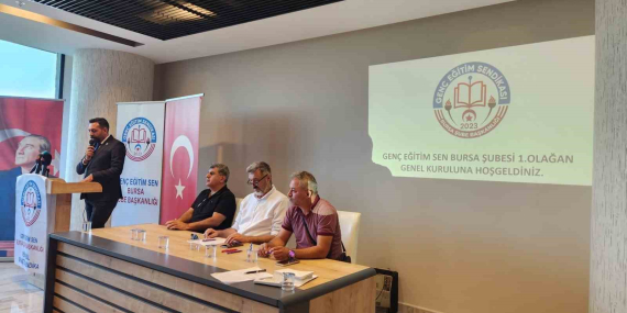 genc-egitim-sendikasi-bursa-subesi-torenle-acildi-UfNUP94m.jpg