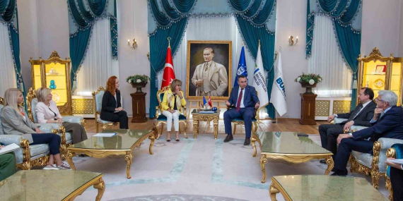 bursa-ile-bosna-hersek-arasindaki-dostluk-kopruleri-gucleniyor-TwSU5EqH.jpg