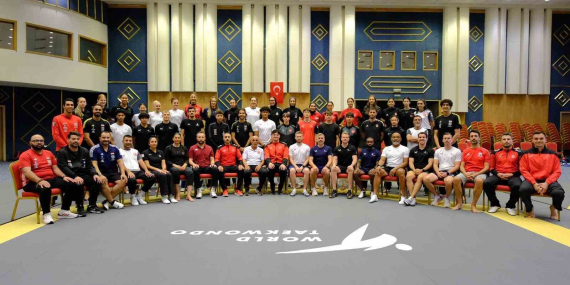 dunya-taekwondo-sampiyonasi-oncesi-uclu-kamp-Tw9up3JD.jpg