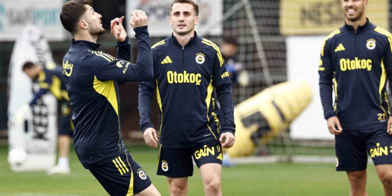 fenerbahcede-nice-maci-hazirliklari-basladi-7OaLdTfP.jpg