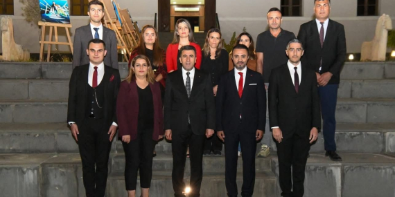 tuncelide-yilin-ahisi-kalfasi-ve-ciragina-odulleri-verildi-gGRpMBaH.jpg