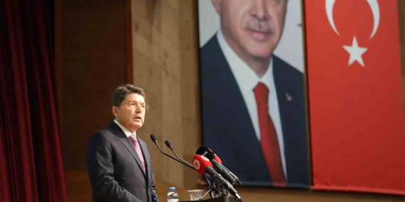 adalet-bakani-tunc-ateskes-anlasmasina-turkiye-buyuk-katki-sagladi-hJyG2ANA.jpg