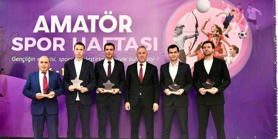 balikesirde-amator-spor-haftasi-sporun-enleri-odul-toreni-ile-sona-erdi-9EminrJq.jpg