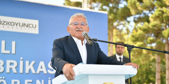 baskan-buyukkilic-turkiyenin-en-cok-konusulan-10-siyasetcisinden-biri-oldu-gFHuJ9E9.jpg