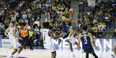 basketbol-super-ligi-fenerbahce-105-aliaga-petkim-spor-83-R98n4ICm.jpg