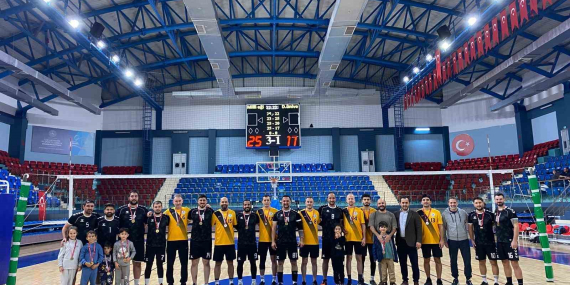 kamu-spor-oyunlari-voleybol-musabakalari-tamamlandi-xLmFjuRZ.jpg