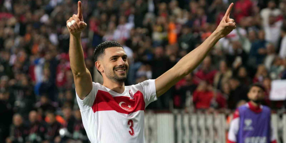 merih-demiraldan-gurcistan-macinda-2-gol-GvtjWiZa.jpg