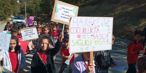 ogrencilerden-saglikli-yasam-icin-farkindalik-yuruyusu-hxWCcZuw.jpg
