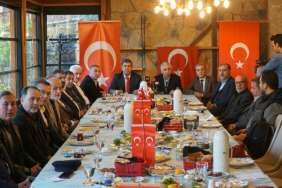 bursada-dogu-ve-guneydogulu-kanaat-onderlerinden-terorsuz-turkiyeye-destek-RDfPzGCa.jpg