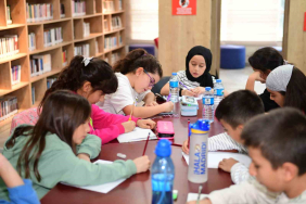 osmangazide-cocuklar-hayallerini-kagida-dokuyor-ceHeDGA7.jpg