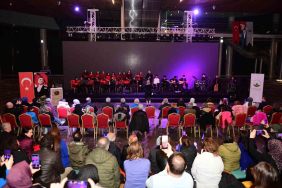 genc-muzisyenler-bursalilara-muzik-ziyafeti-sundu-F4klst1L.jpg