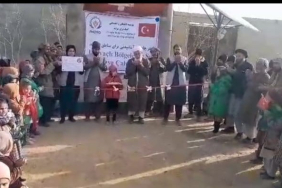 bursali-hayirsever-hanimlar-afganistanda-su-kuyusu-acti-s6YvaGIC.jpg