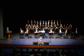 saglik-calisanlarindan-bursali-sanatseverlere-unutulmaz-konser-sbAmDUKO.jpg