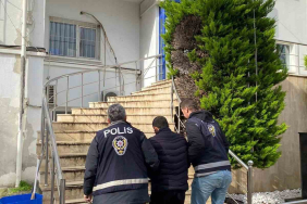bursada-bag-evinden-hirsizlik-yapan-supheli-yakalandi-Hj425BOc.jpg
