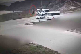 bursada-kirmizi-isik-ihlallerine-gecit-yok-kameralar-anbean-izliyor-E5GyWeR2.jpg