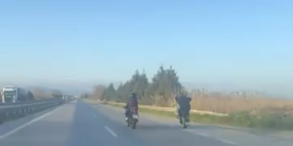 bursada-motosiklet-suruculerinin-tehlikeli-yolculugu-kamerada-eI1EkRCy.jpg
